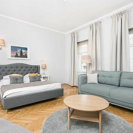 Barbican House Apartments Cracovie Extérieur photo